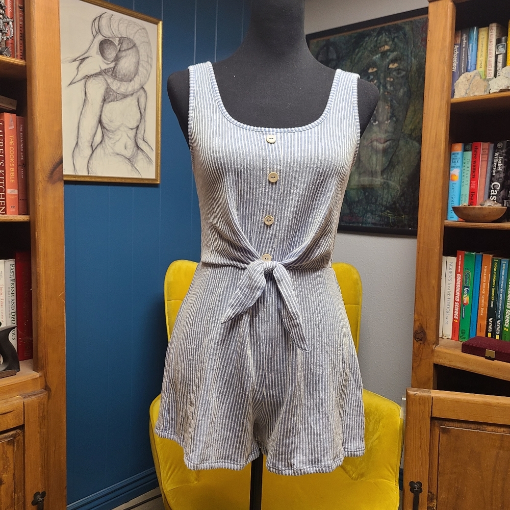 Caution To The Wind Sleeveless Striped Romper Size M